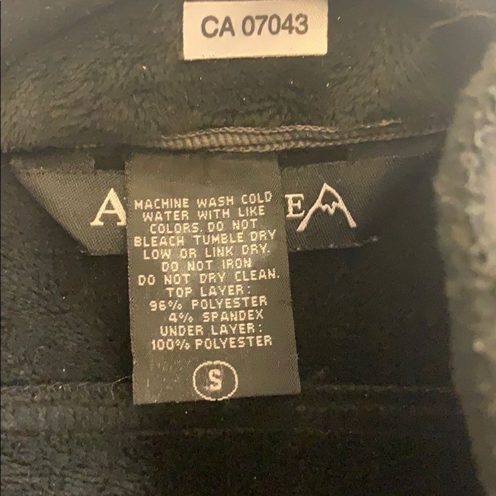 ⭐️AVALANCHE fleece lined jacket⭐️ - Picture 4 of 10